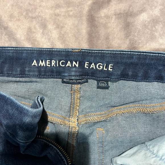 AEO dark wash high waisted jeggings - Picture 3 of 8